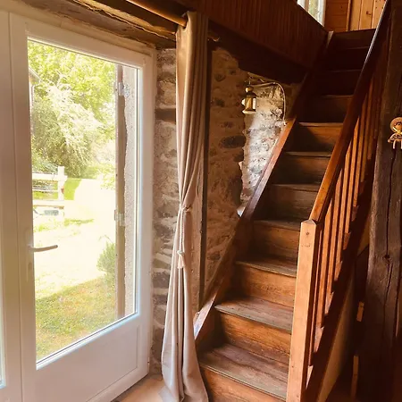 La Ruche Holiday home Mauriac (Cantal)