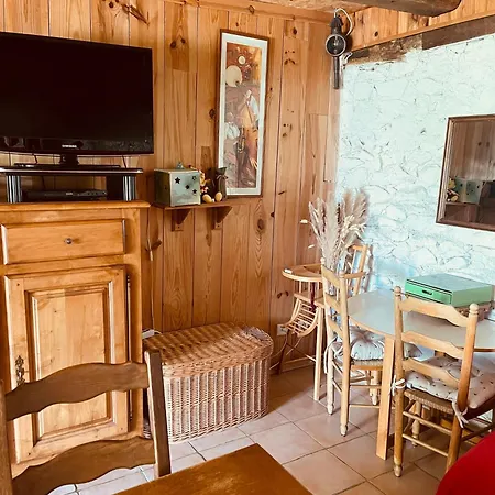 Holiday home La Ruche Mauriac (Cantal)